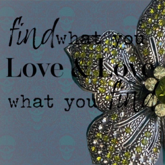 Pale Pink Faux Fur Scarf - Picture 3 of 10